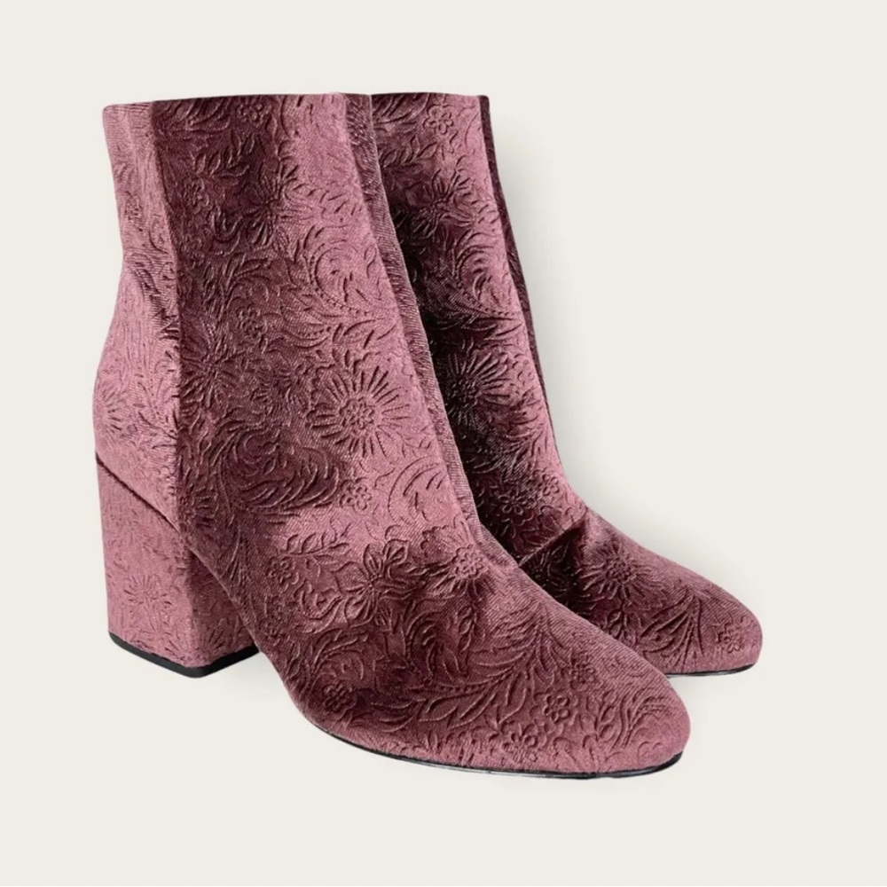 Sam Edelman plum velvet Presley print boots Size  8